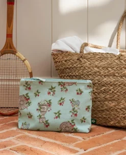 Wimbledon Trophies & Strawberries Canvas Washbag- Travel